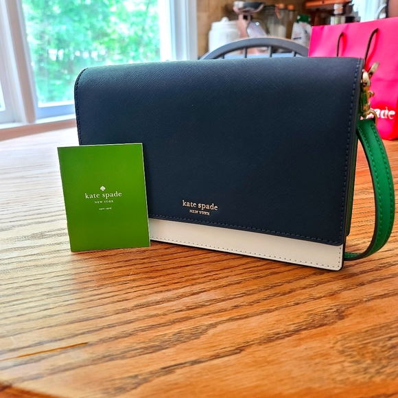 Kate spade crossbody - Picture 1 of 6